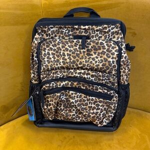 NWT Nurse Mates The Ultimate Backpack In Cheetah Print w Insulated Pocket